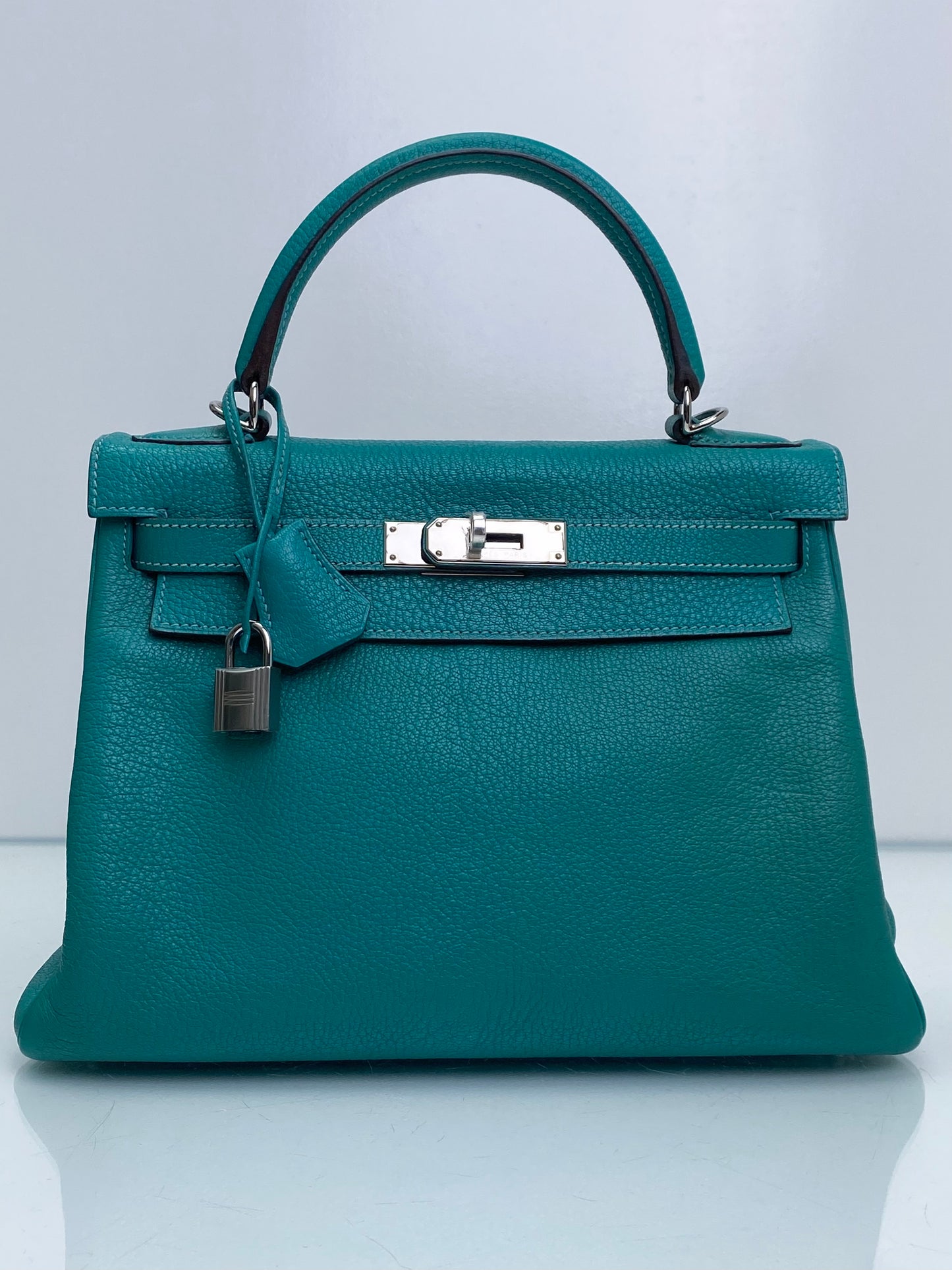 Hermes Kelly 28 Lagoon Chèvre PHW #L