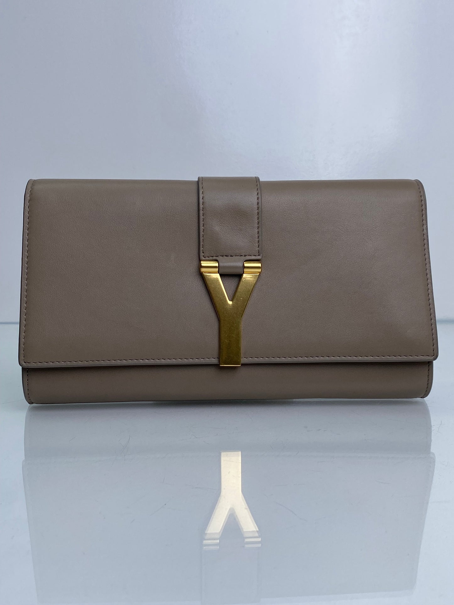 Saint Laurent Taupe Chyc Clutch GHW