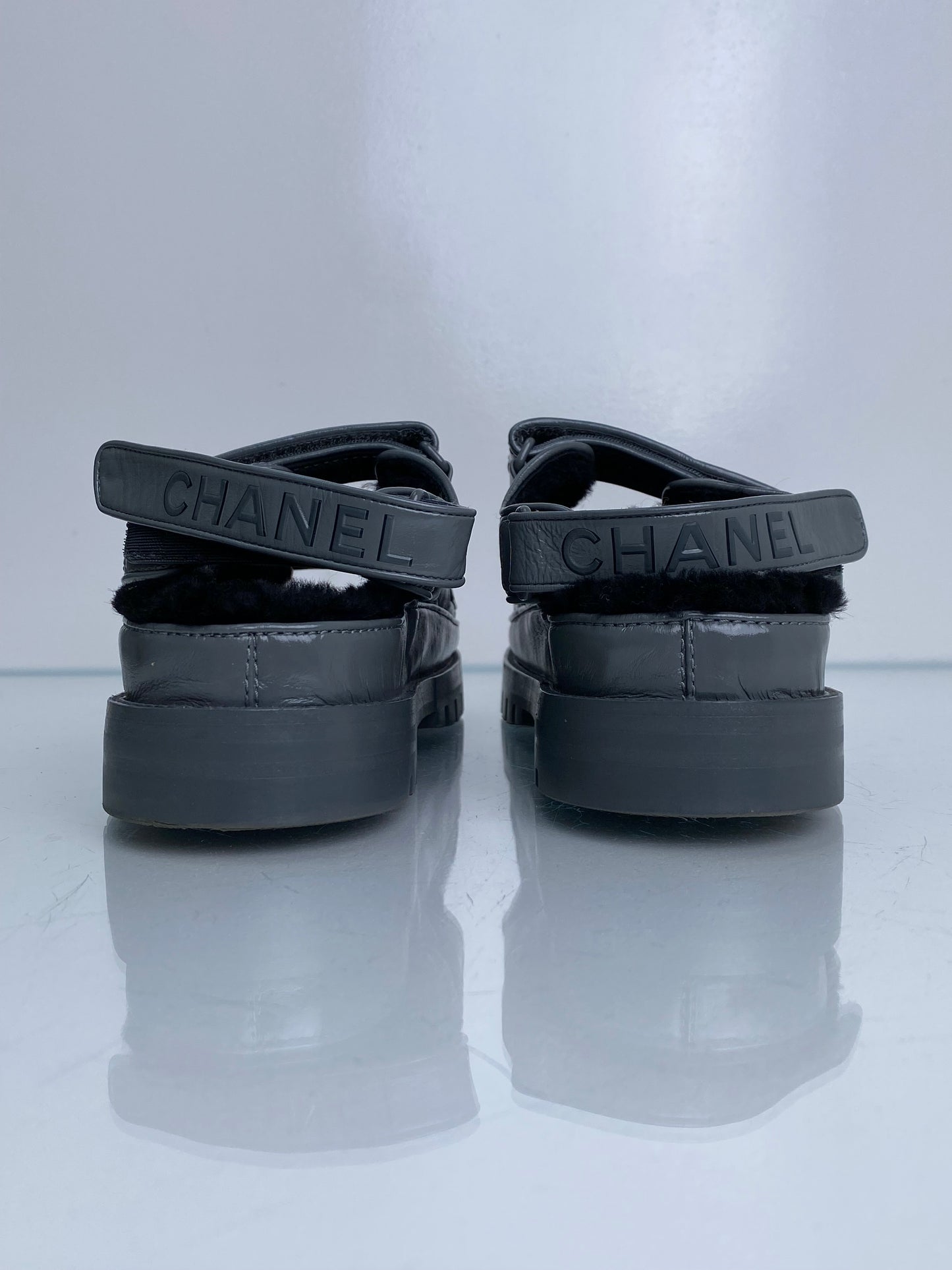 Chanel Grey Patent Leather & Shearling CC Interlocking Dad Sandals, 40