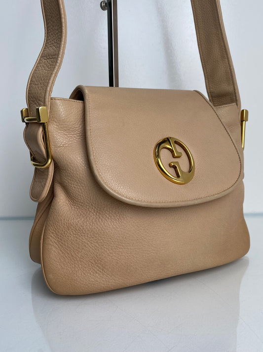 Gucci Vintage Cream Shoulder Bag GHW