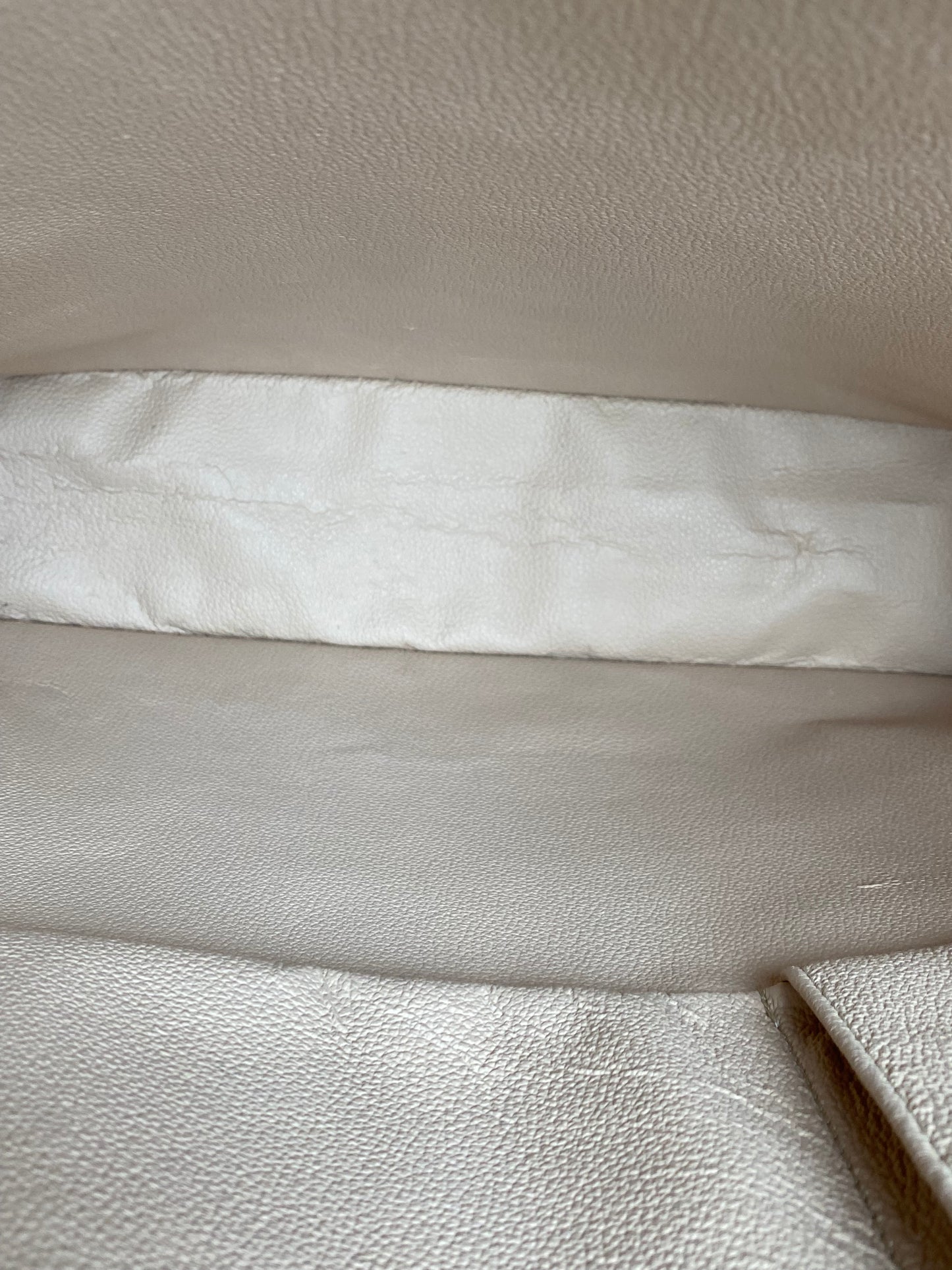 Louis Vuitton Monogram Le Sac Plat Bag GHW