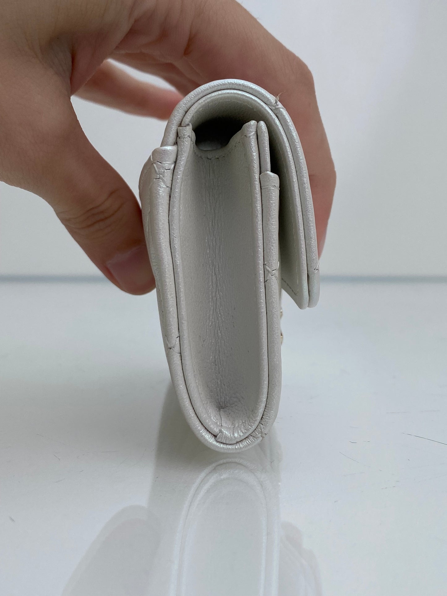Chanel White Iridescent Calfskin Quilted Flap Card Holder GHW