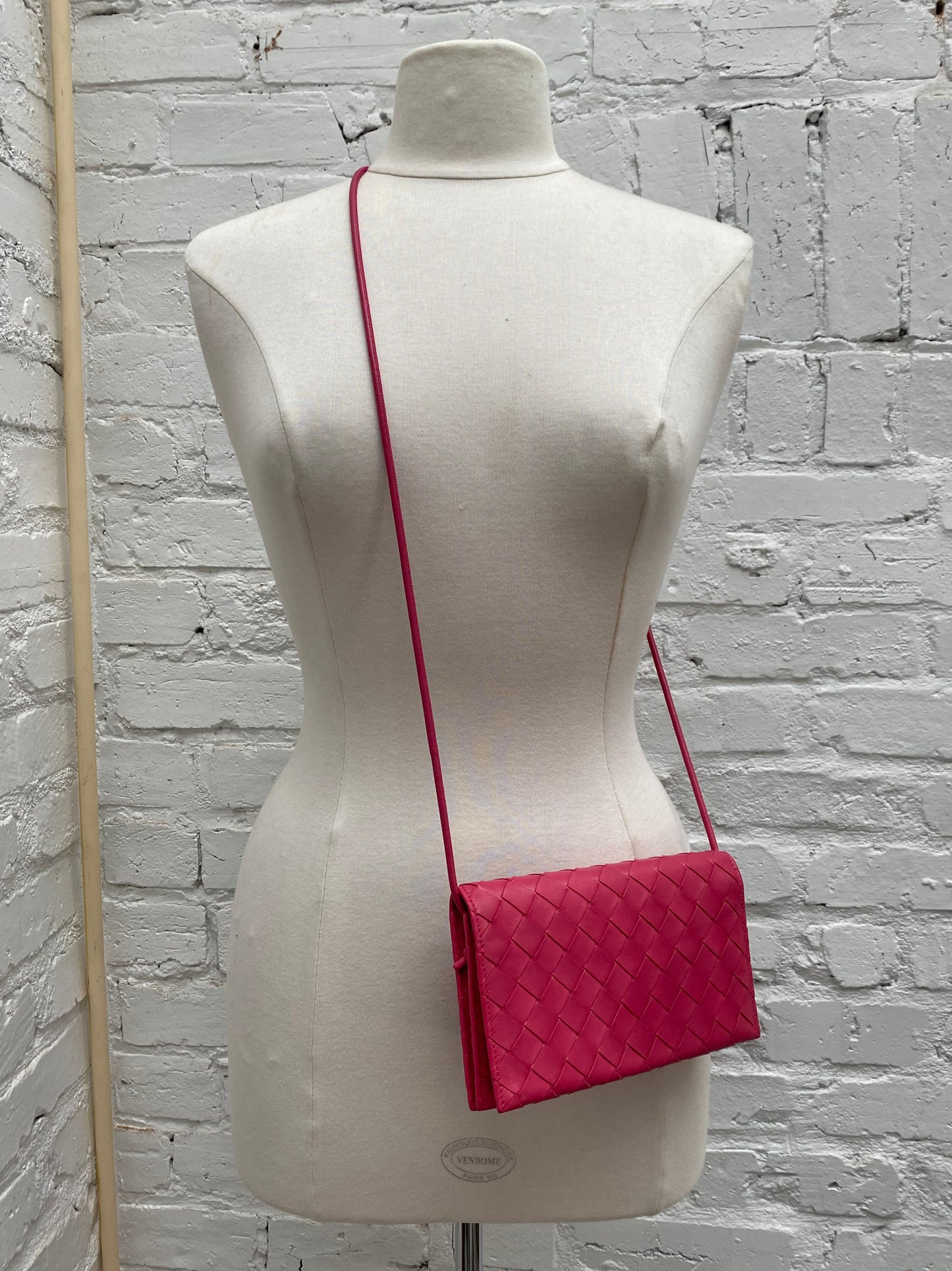 Bottega Veneta Pink Intrecciato Wallet On Strap Bag