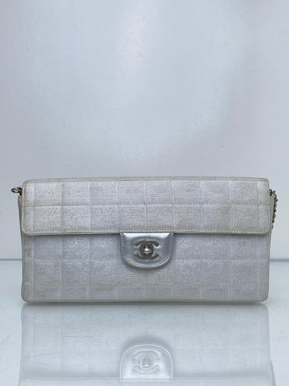 Chanel Silver Metallic Travel Line Chocolate Bar East West Flap Bag / Clutch SHW #63
