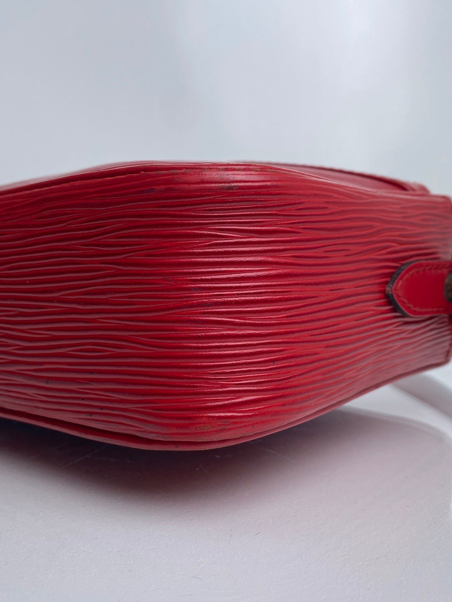 Louis Vuitton Trocadero Red Epi Leather GHW