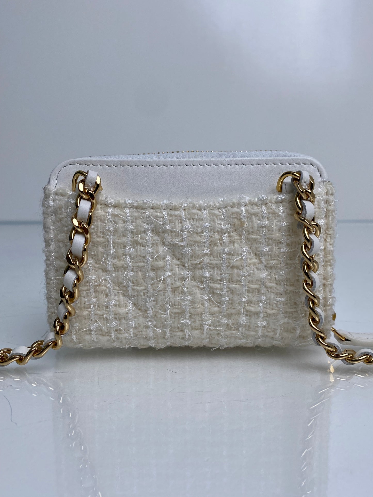 Chanel White Tweed Bow VIP Card Holder on Chain