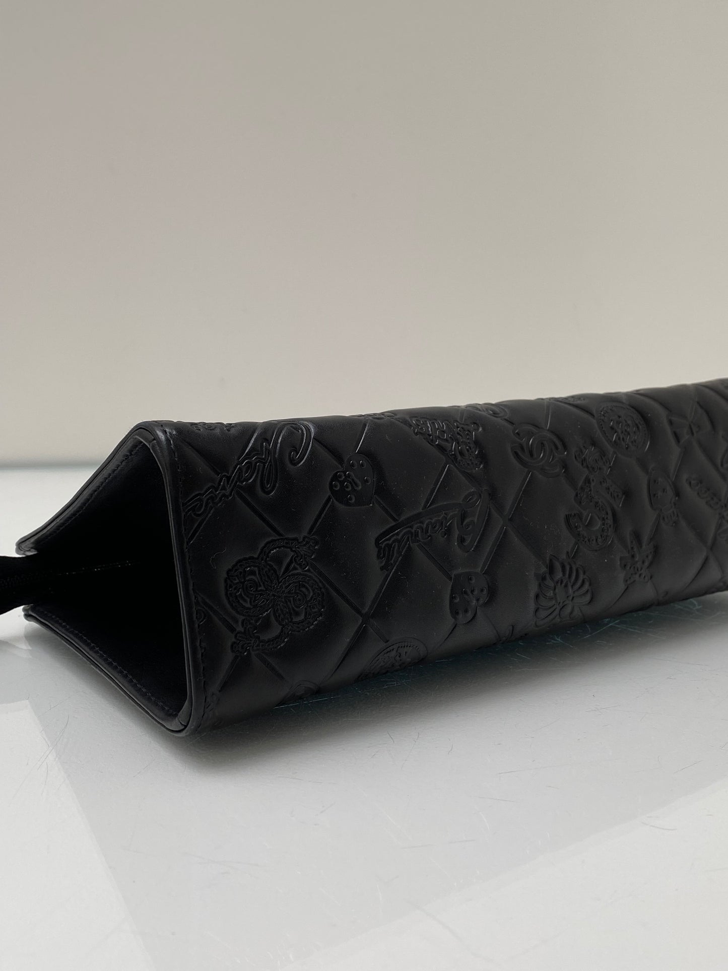 Chanel Black Lucky Charm Patent Short Chain Clutch SHW