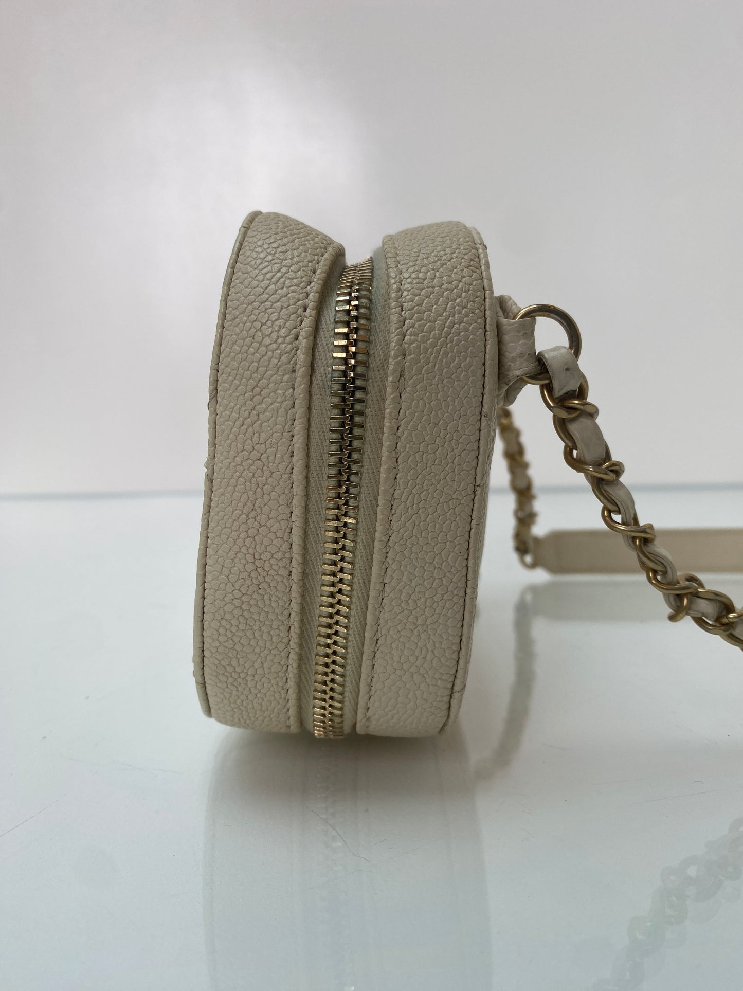 Chanel Cream Caviar Camera Bum Bag GHW