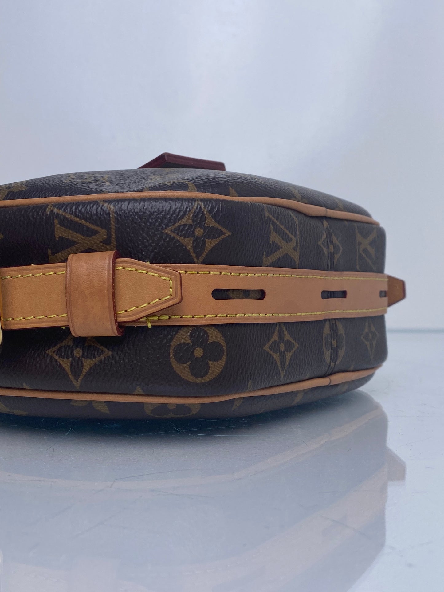 Louis Vuitton Monogram Canvas Boite Chapeau Souple Bag GHW