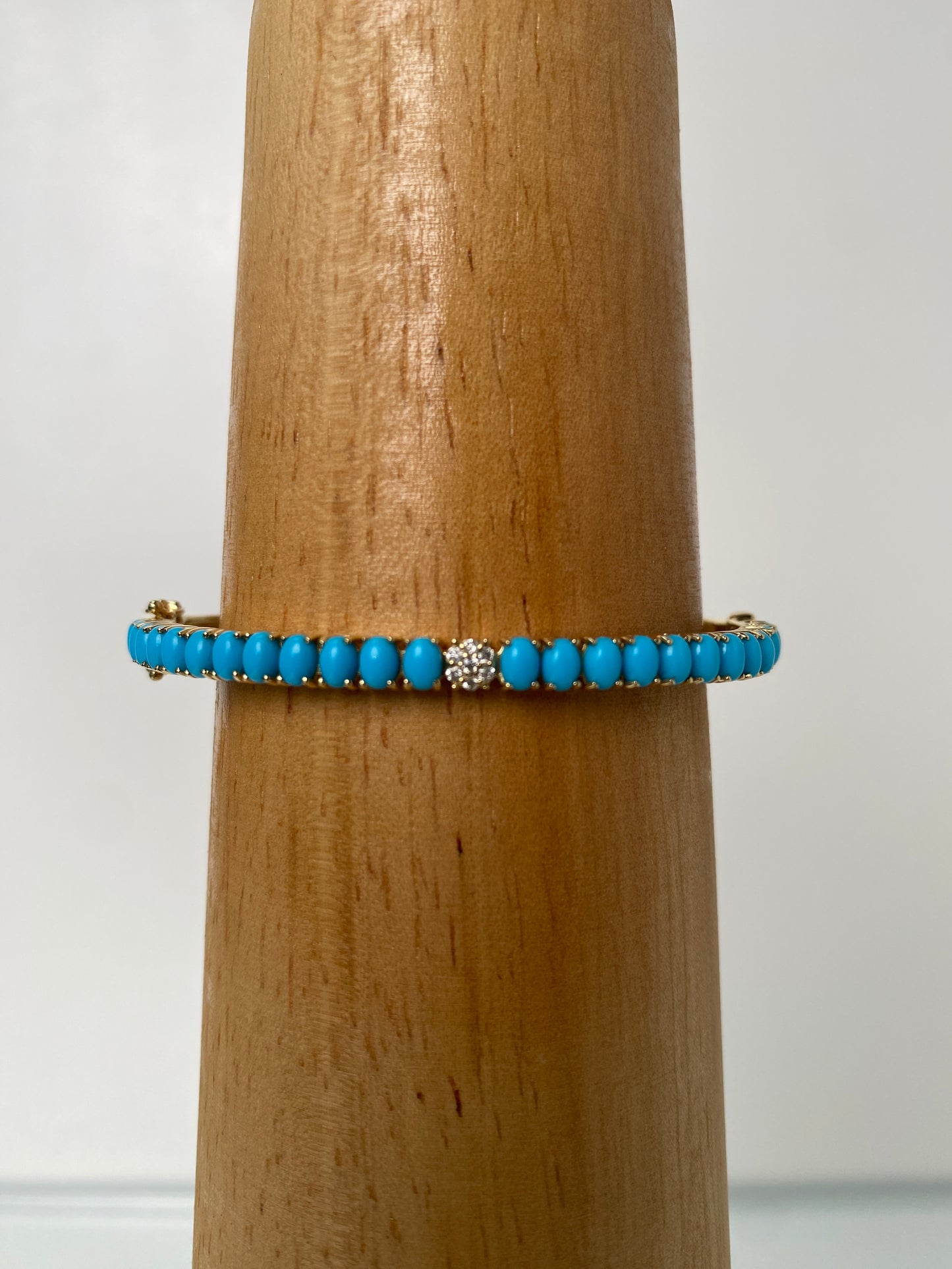 14KY Turquoise & Diamond (0.06 ctw) Bracelet