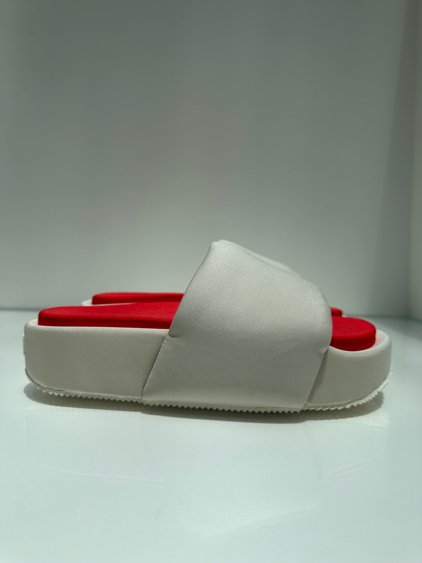 Yohji Yamamoto Cream & Red Nylon Slides, 9