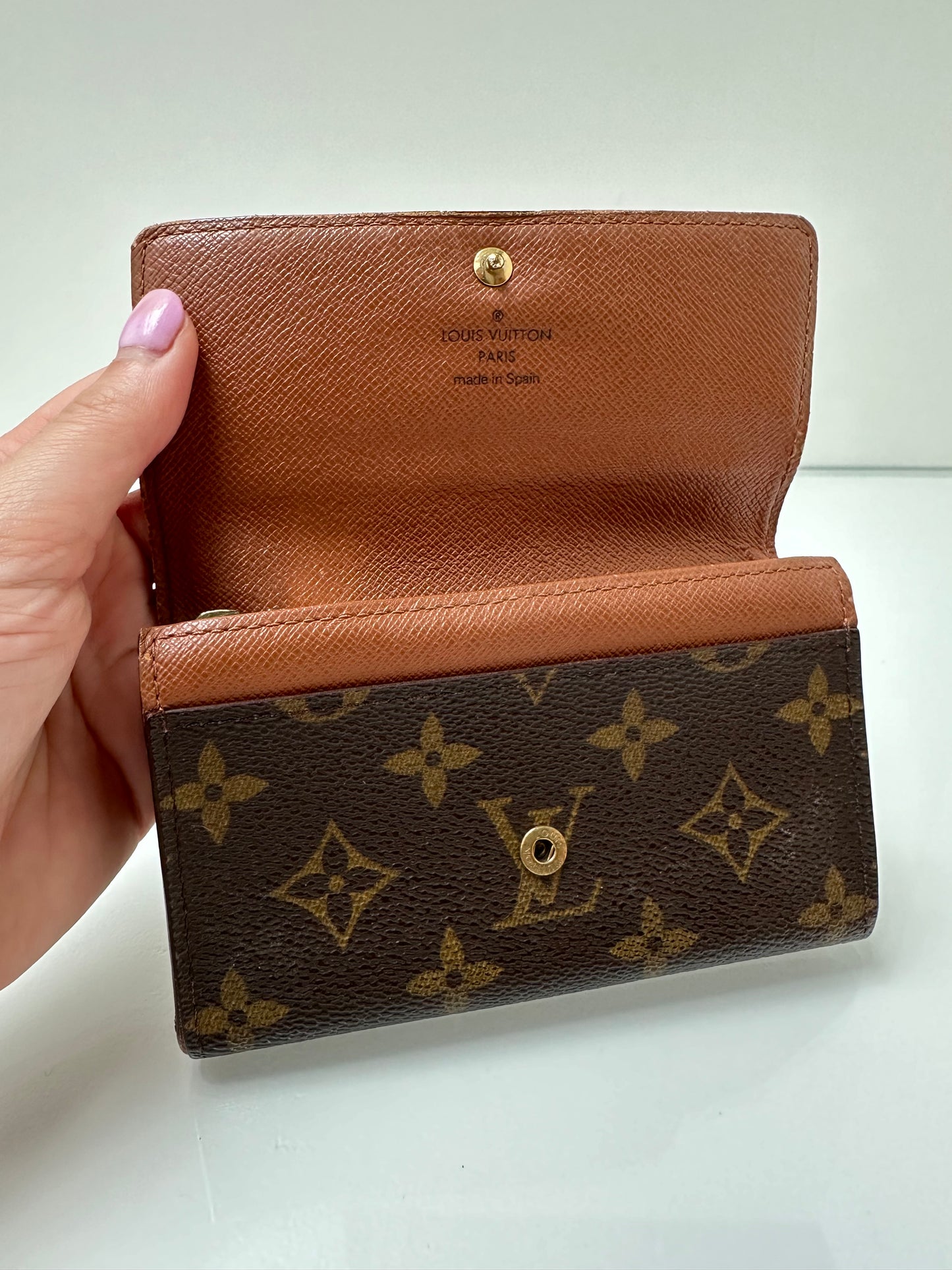 Louis Vuitton Canvas Monogram Porte Monnaie Zip Bifold Wallet