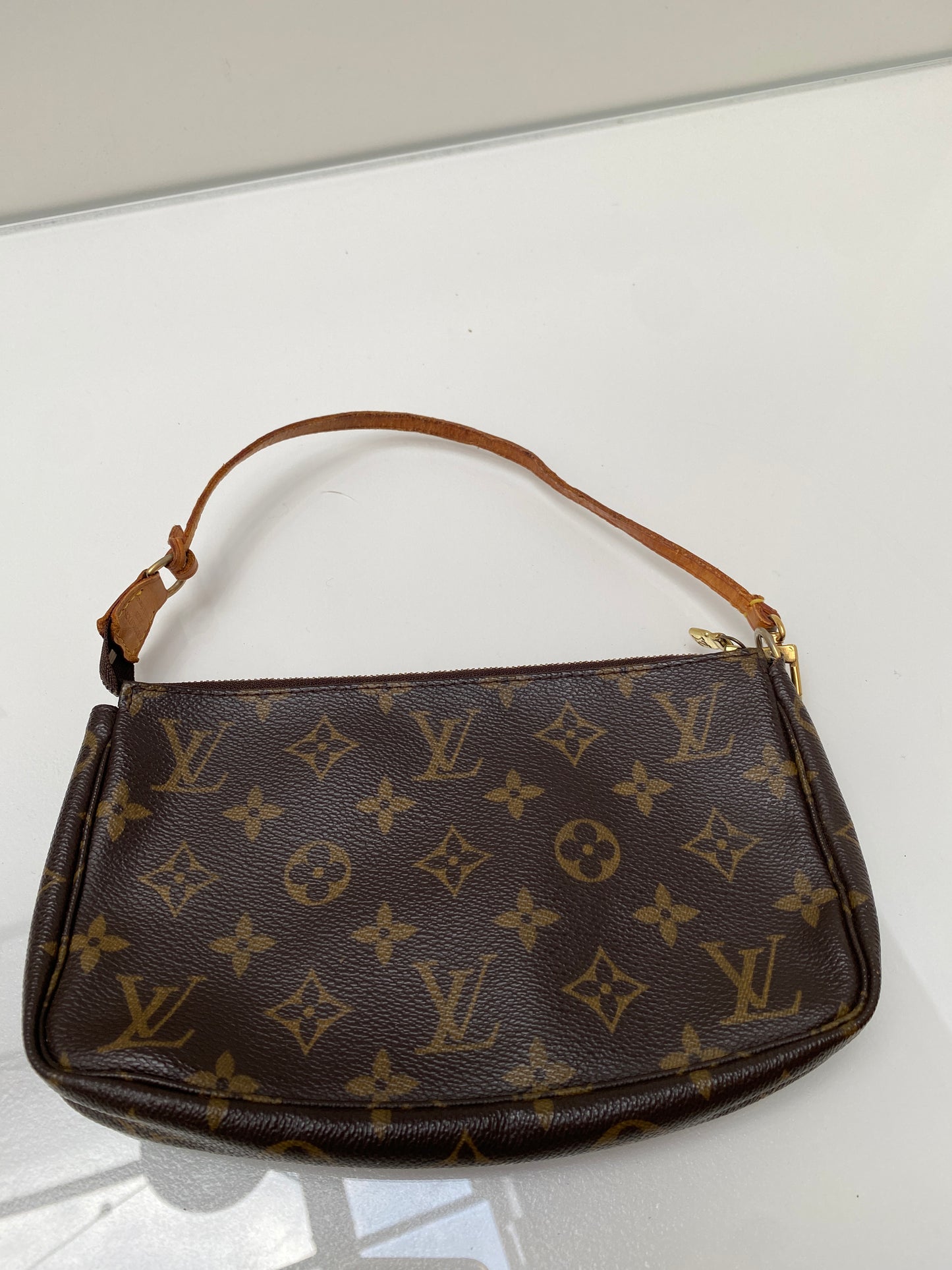 Louis Vuitton Monogram Pochette