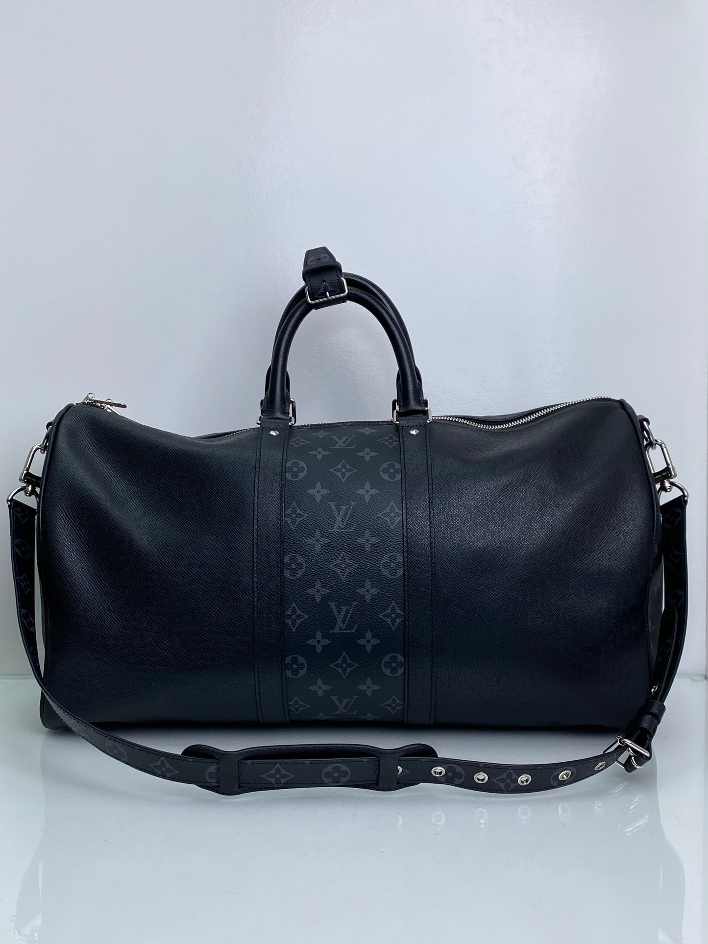 Louis Vuitton Monogram Eclipse Taigarama Keepall Banduoliere 50 SHW