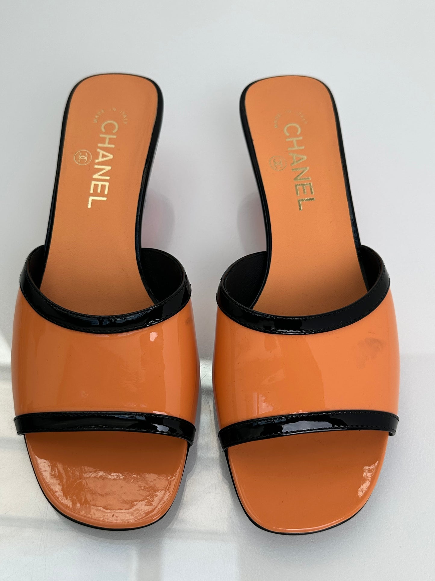 Chanel Orange & Pink Patent Kitten Heels, 39