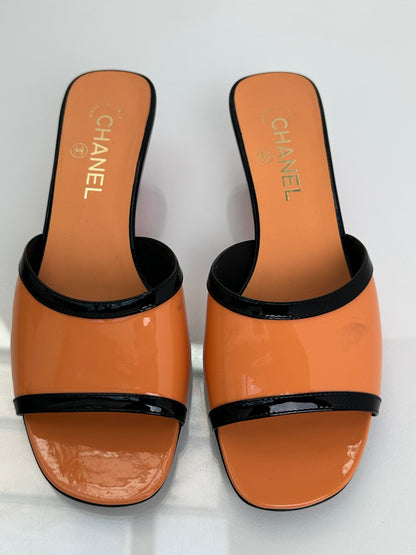 Chanel Orange & Pink Patent Kitten Heels, 39