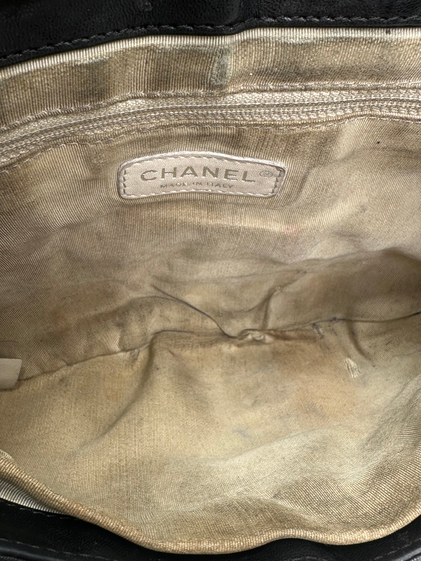 Chanel Black Quilted Chain Around Flap Crossbody Bag SHW