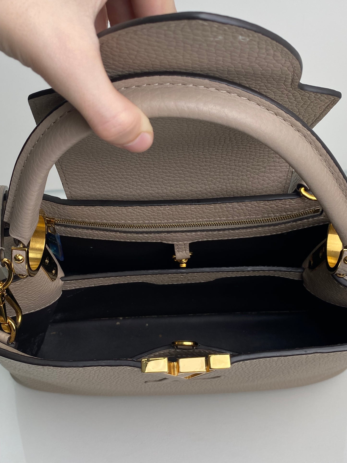 Louis Vuitton Galet Capucines Bag MM w/ Strap GHW