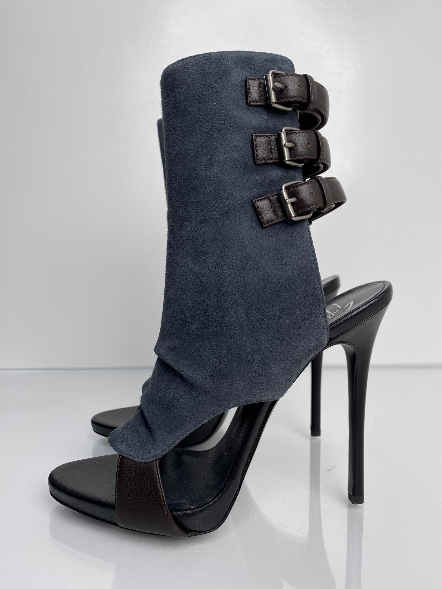 Giuseppe Zanotti Grey Suede Tall Buckle Boots, 39.5