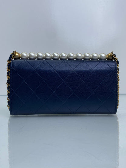 Chanel Vintage Navy Lambskin Chic Pearl Clutch GHW