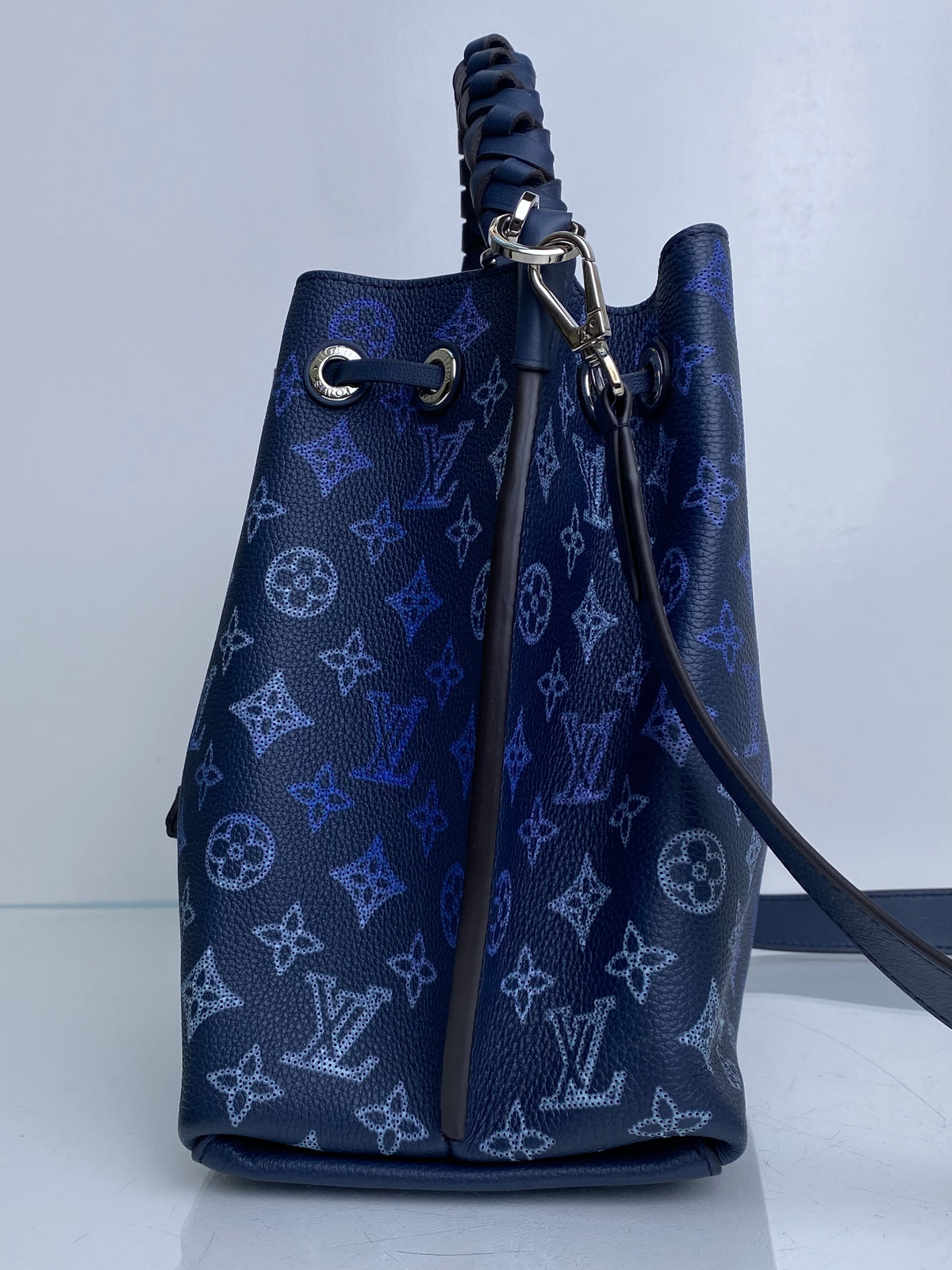 Louis Vuitton Navy Flight Mode Mahina Muria Bucket Bag SHW