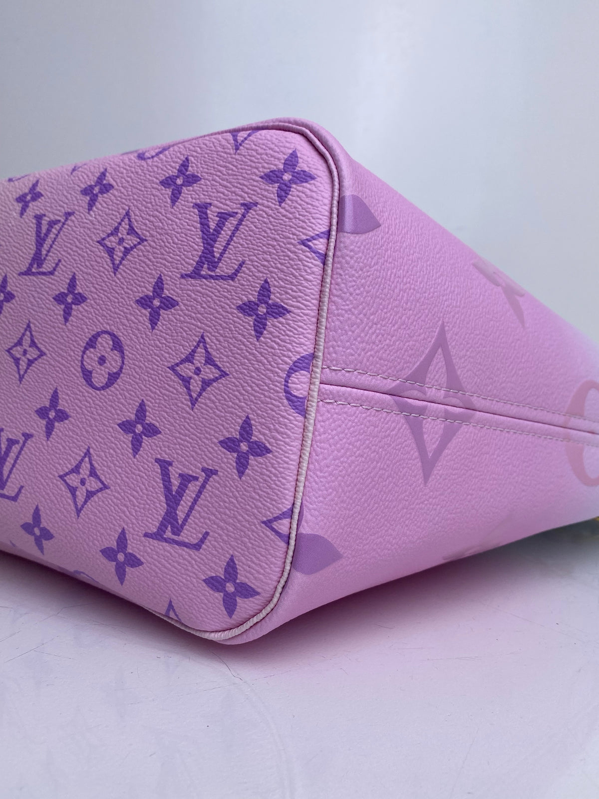 Louis Vuitton Pink Ombre Giant Monogram Spring In The City Neverfull Bag MM GHW