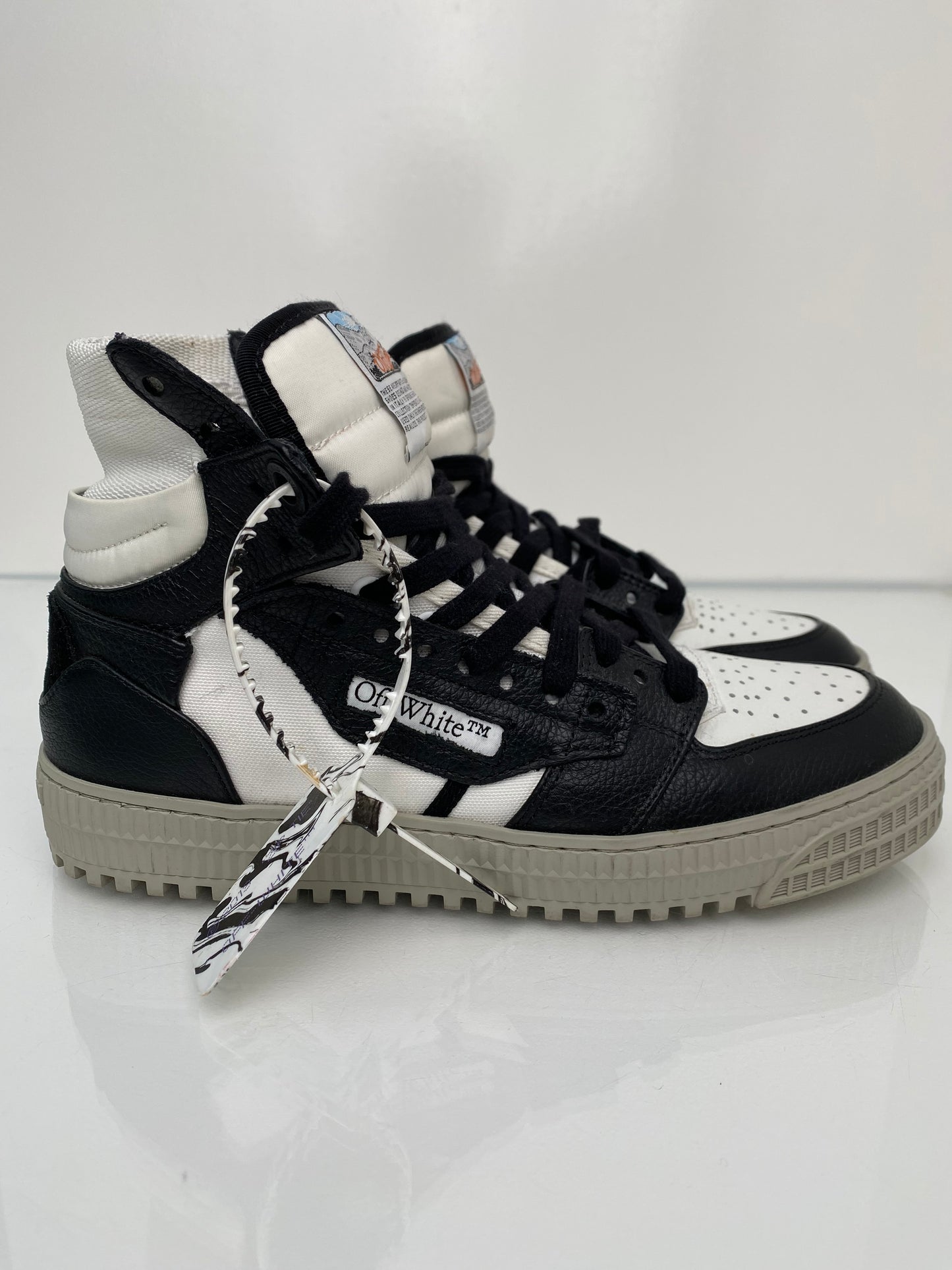 Off White Black & White High Tops, 38