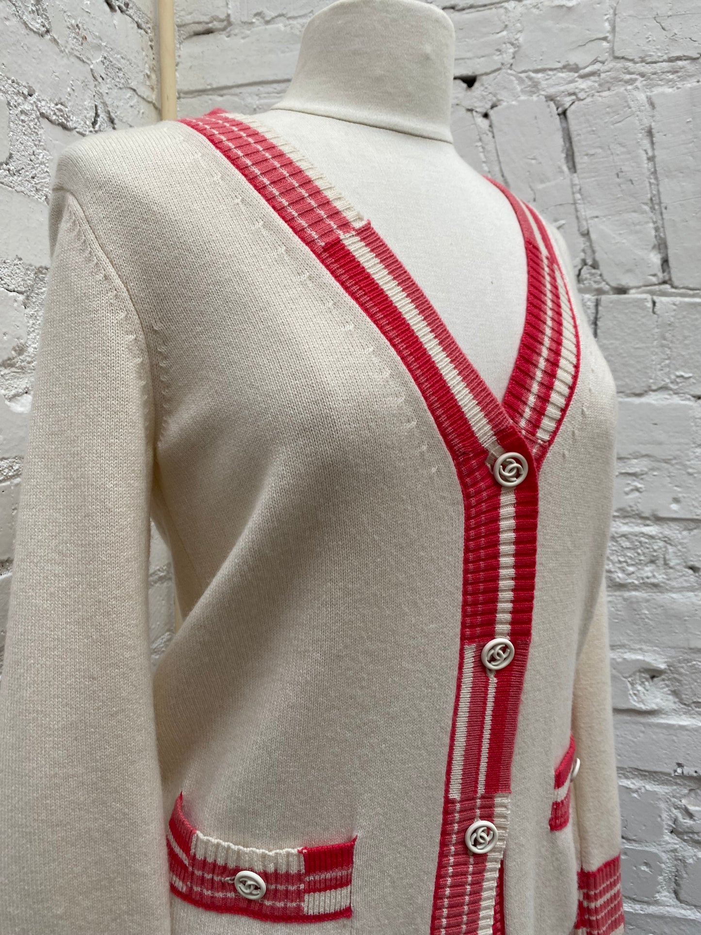 Chanel Deuville Biarritz Venise Cashmere Cardigan, 36