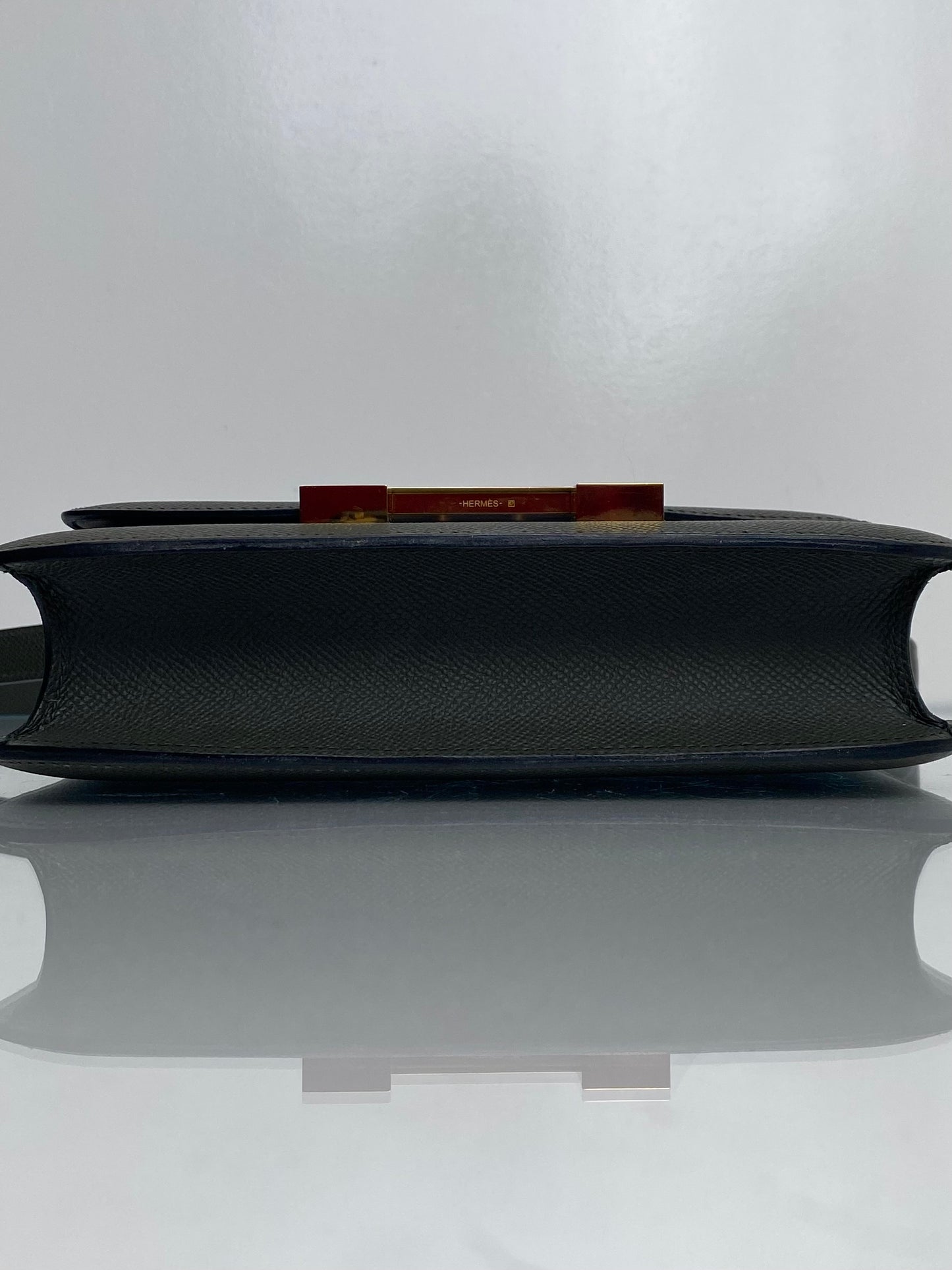 Hermes Constance 24 Vert De Gris Epsom GHW #U