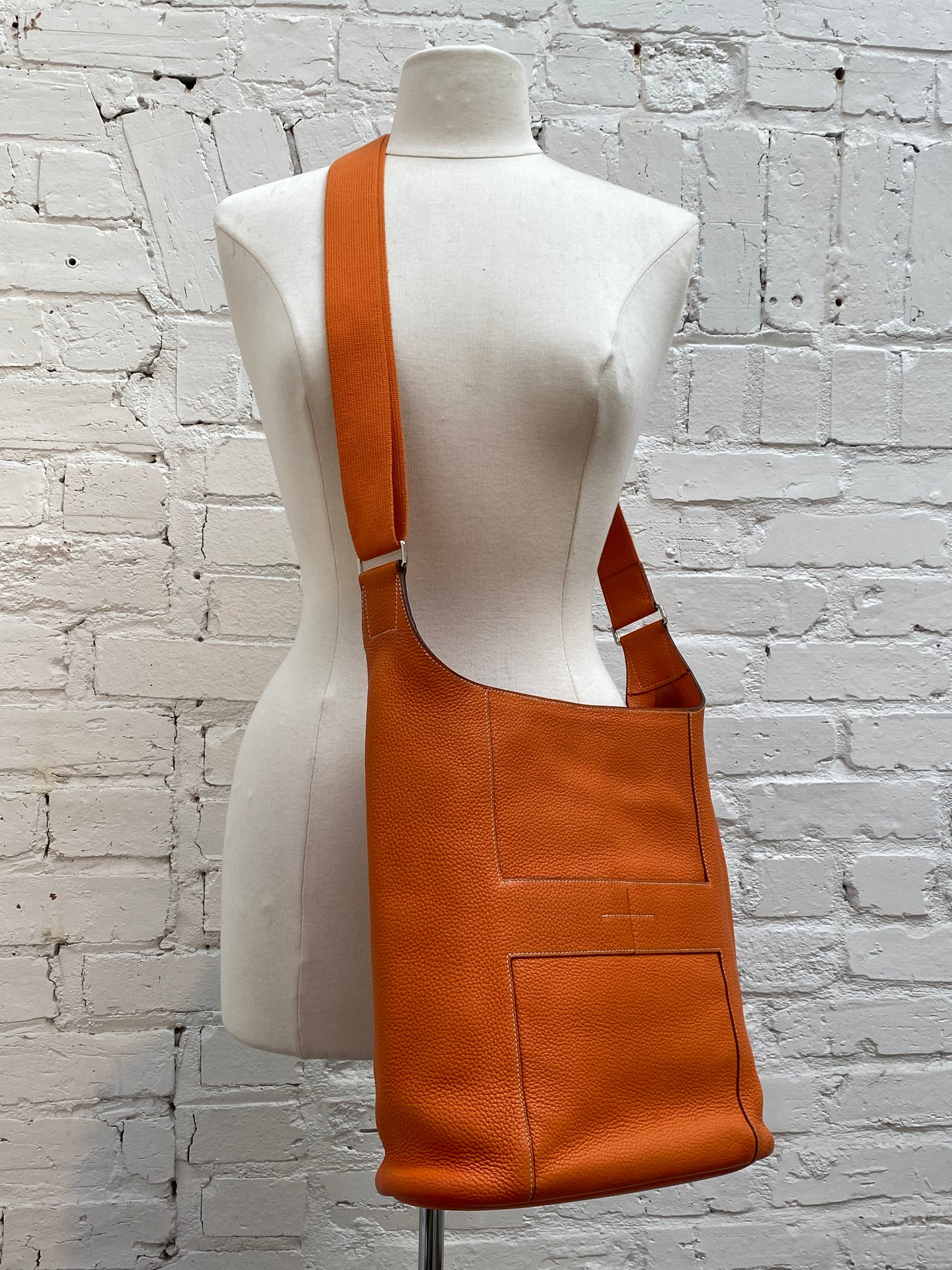 Hermes Good News Orange Clemence PHW #L