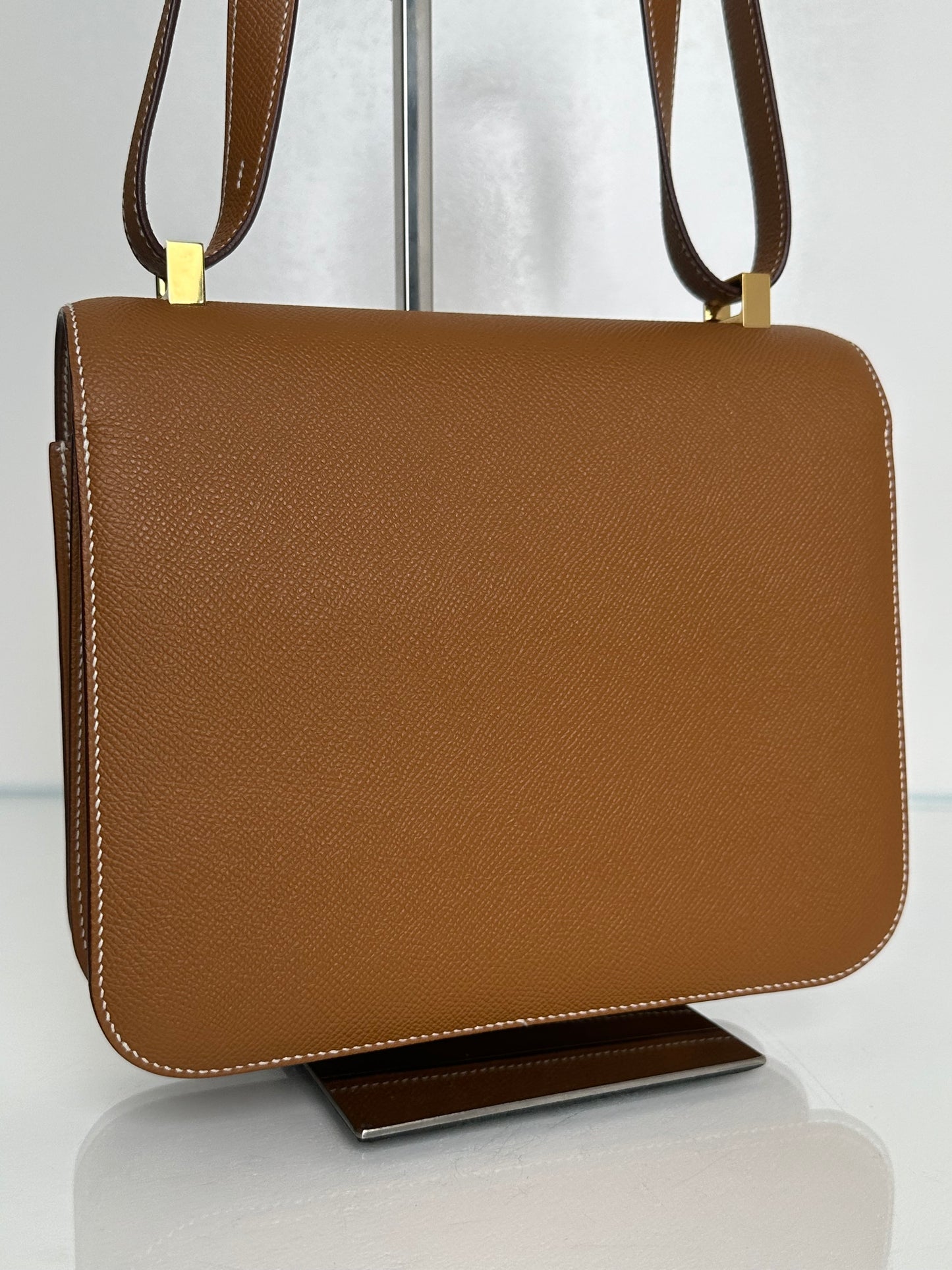 Hermes Constance 24 Gold Epsom GHW #Y