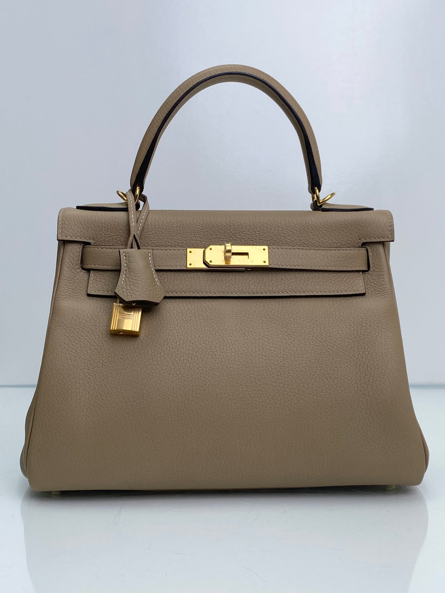 Hermes Kelly 28 Trench Togo GHW #A