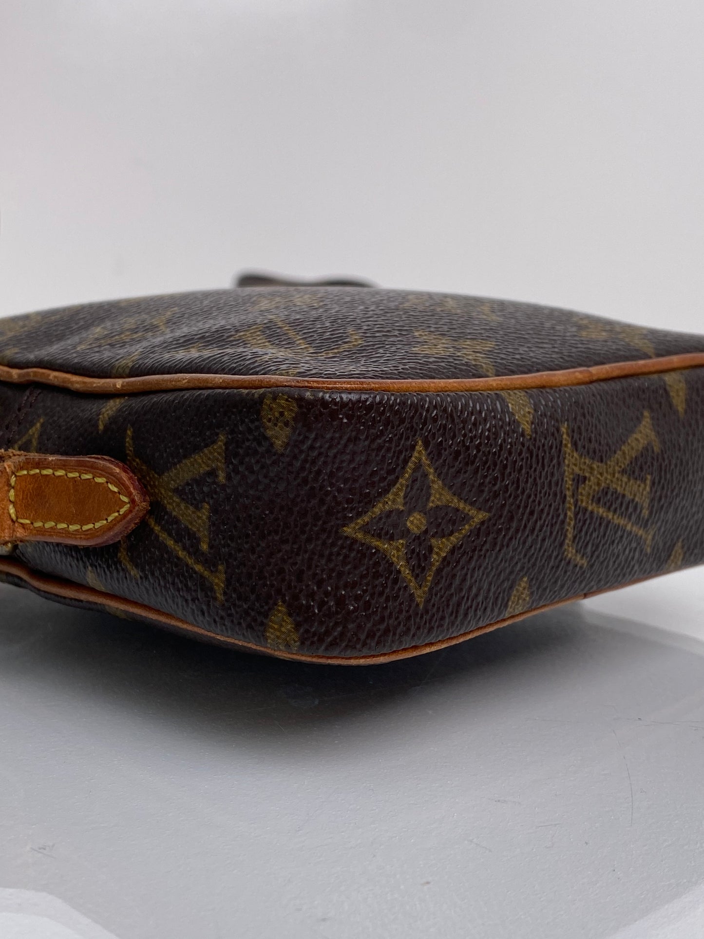 Louis Vuitton Monogram Pochette Dame GM Clutch