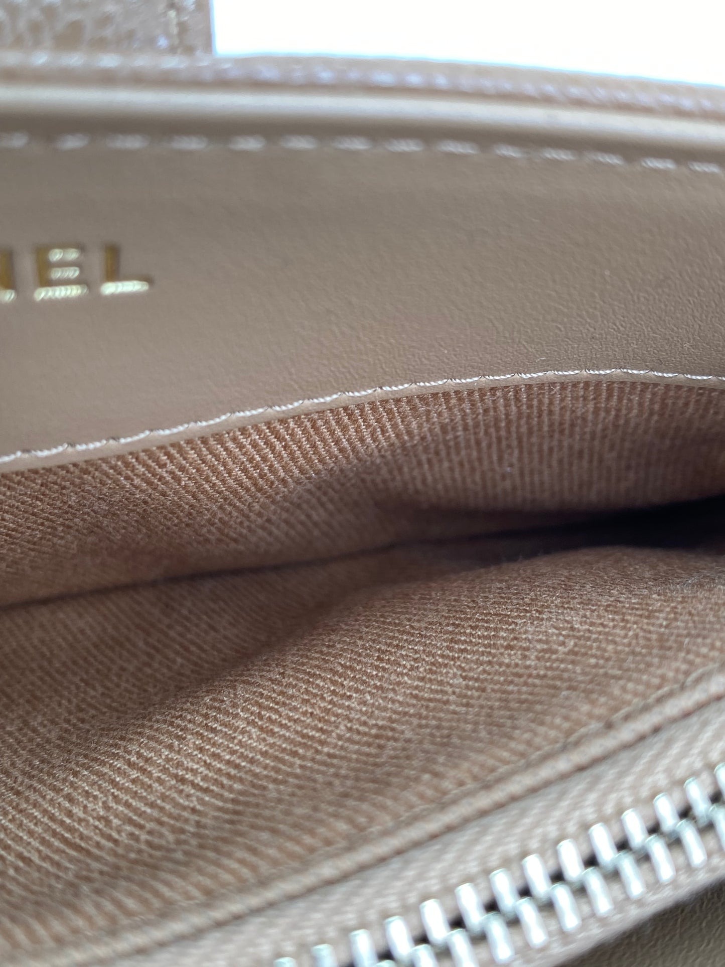 Chanel Quilted Beige O-Phone Holder Caviar LGHW