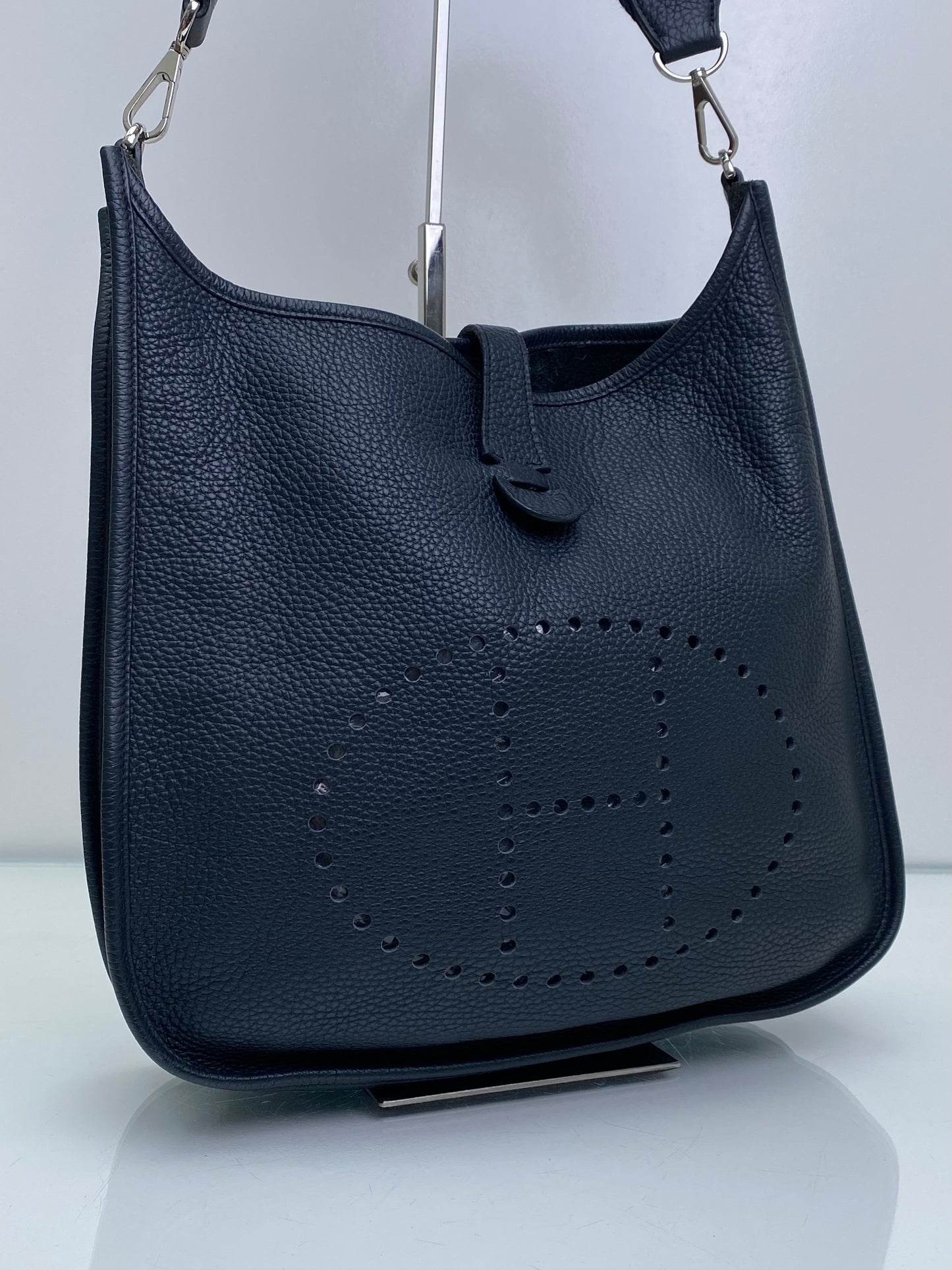 Hermes Evelyne GM Blue Obscur Ultraviolet Clemence PHW