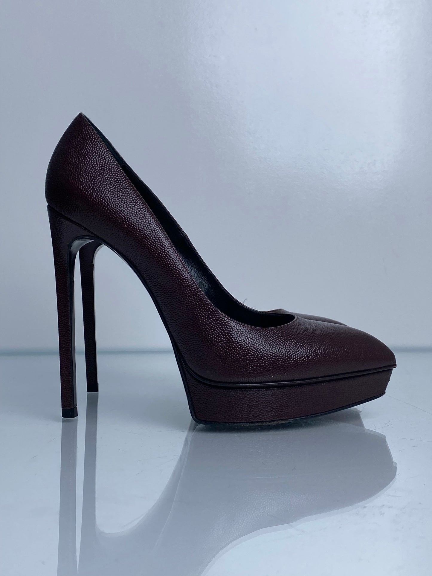 Saint Laurent Burgundy Pumps, 38.5