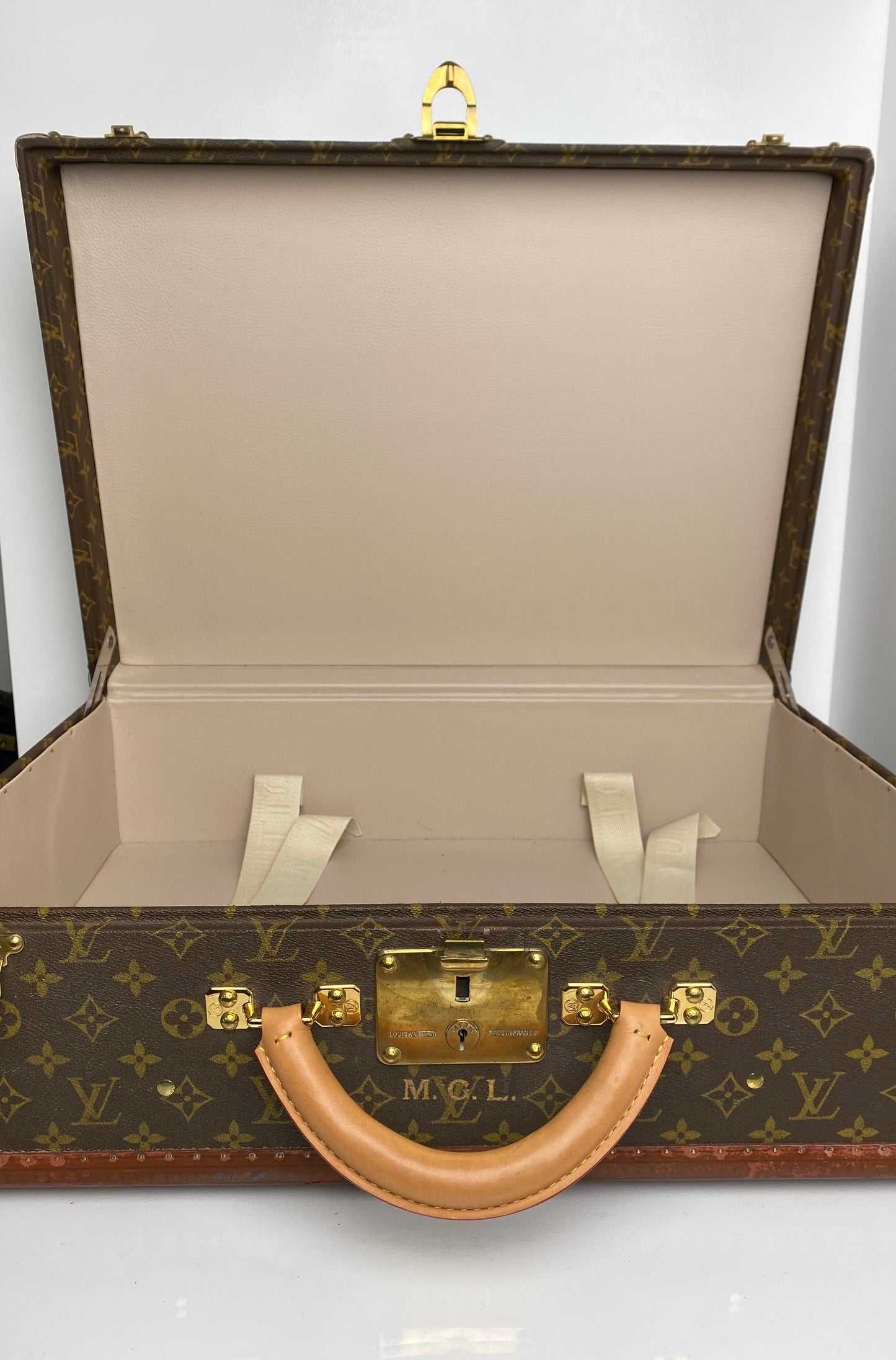 Louis Vuitton Monogram Alzer 75 Suitcase