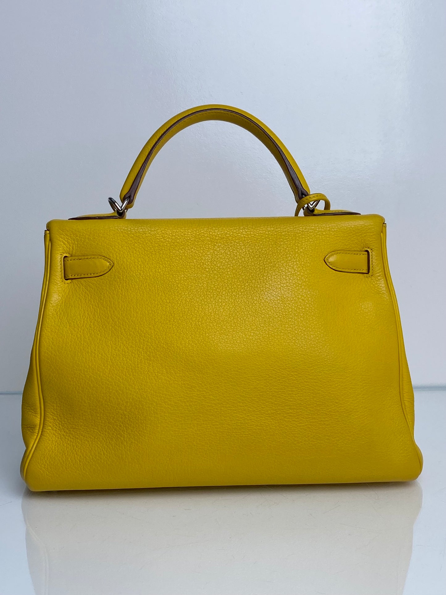 Hermes Kelly 32 Jaune Clemence PHW #N