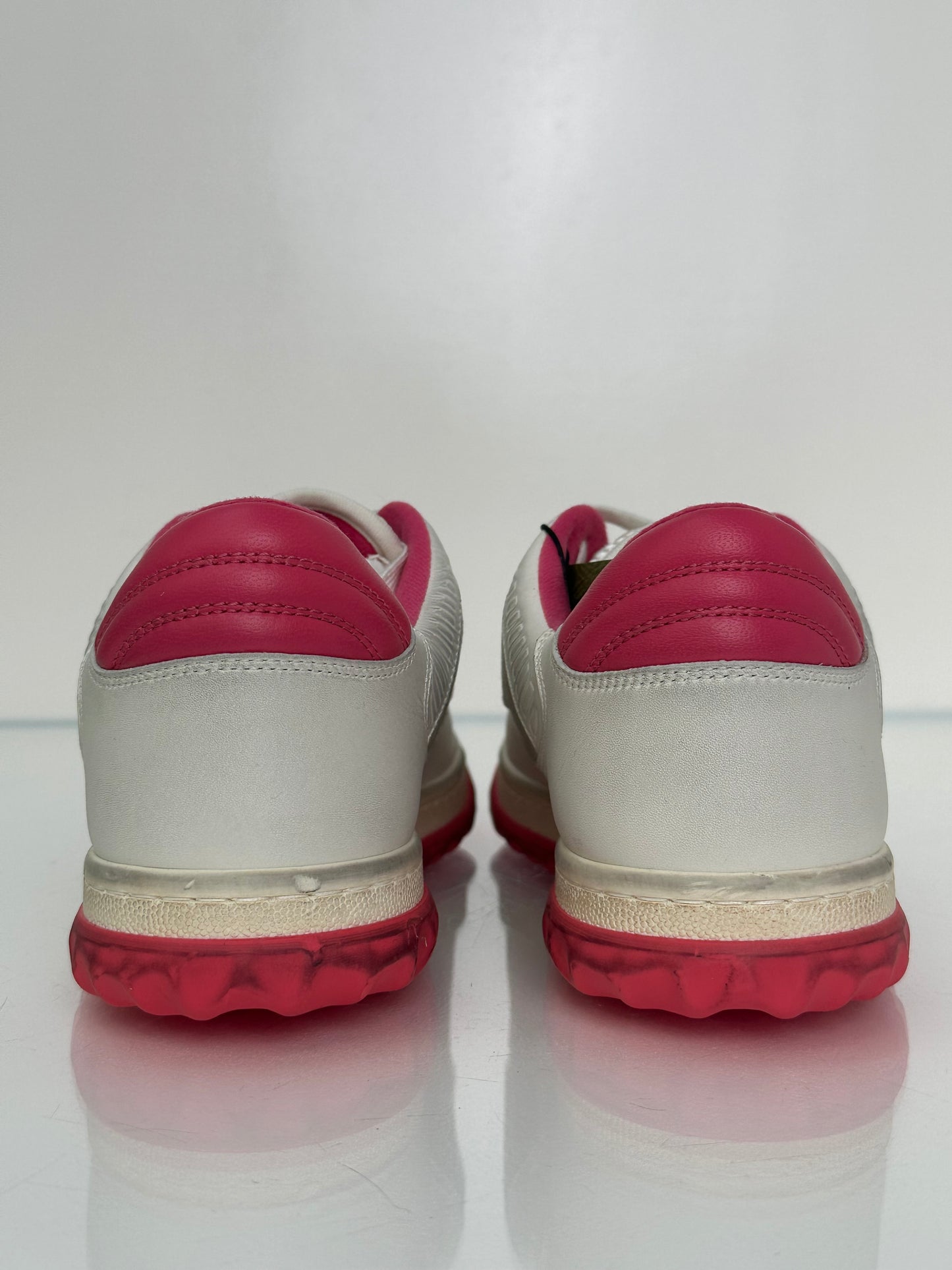 Gucci White & Pink GG Logo Sneakers, 39