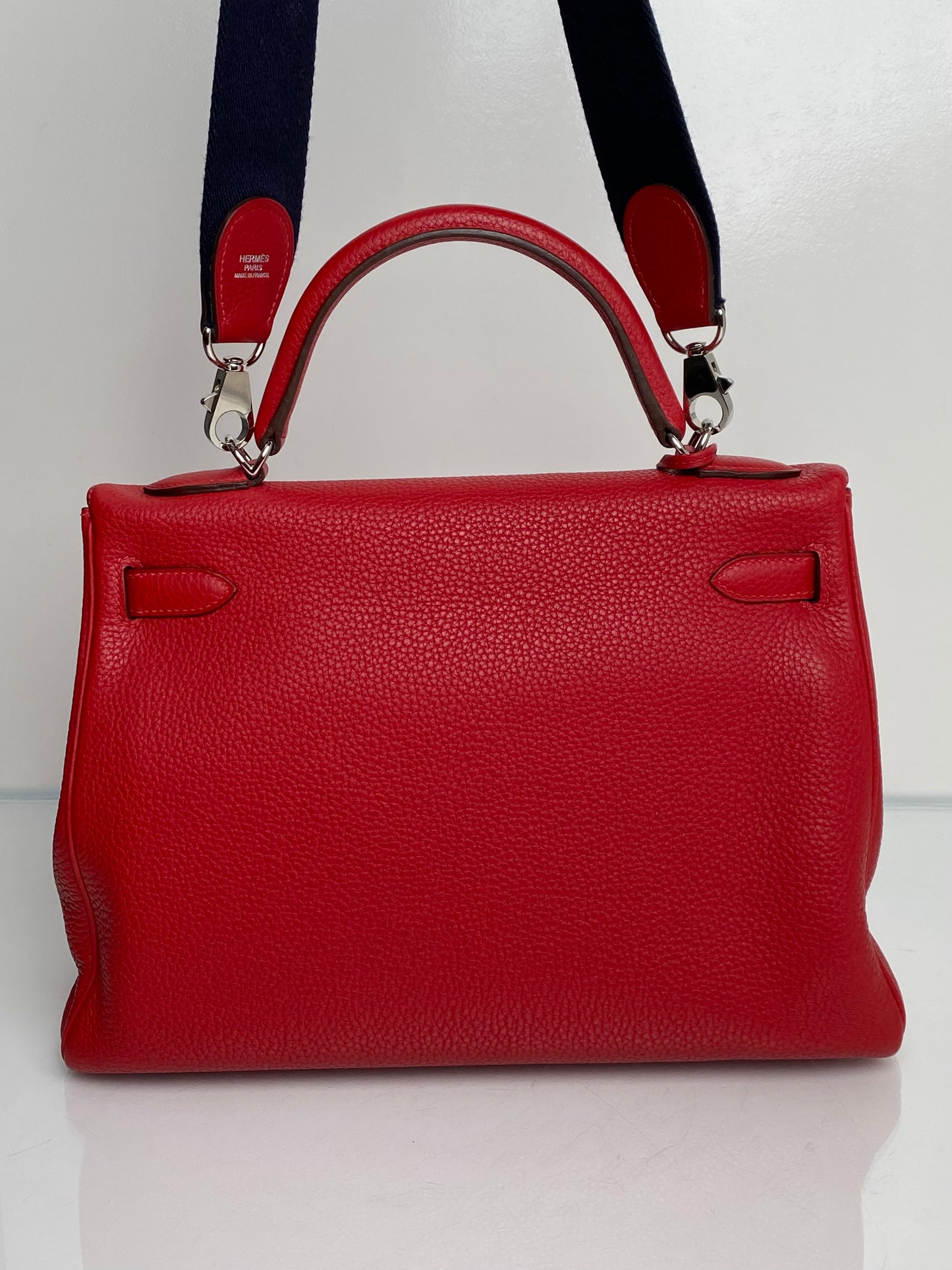 Hermes Kelly 32 Rouge Casaque Togo Retourne PHW w / Canvas Strap #P
