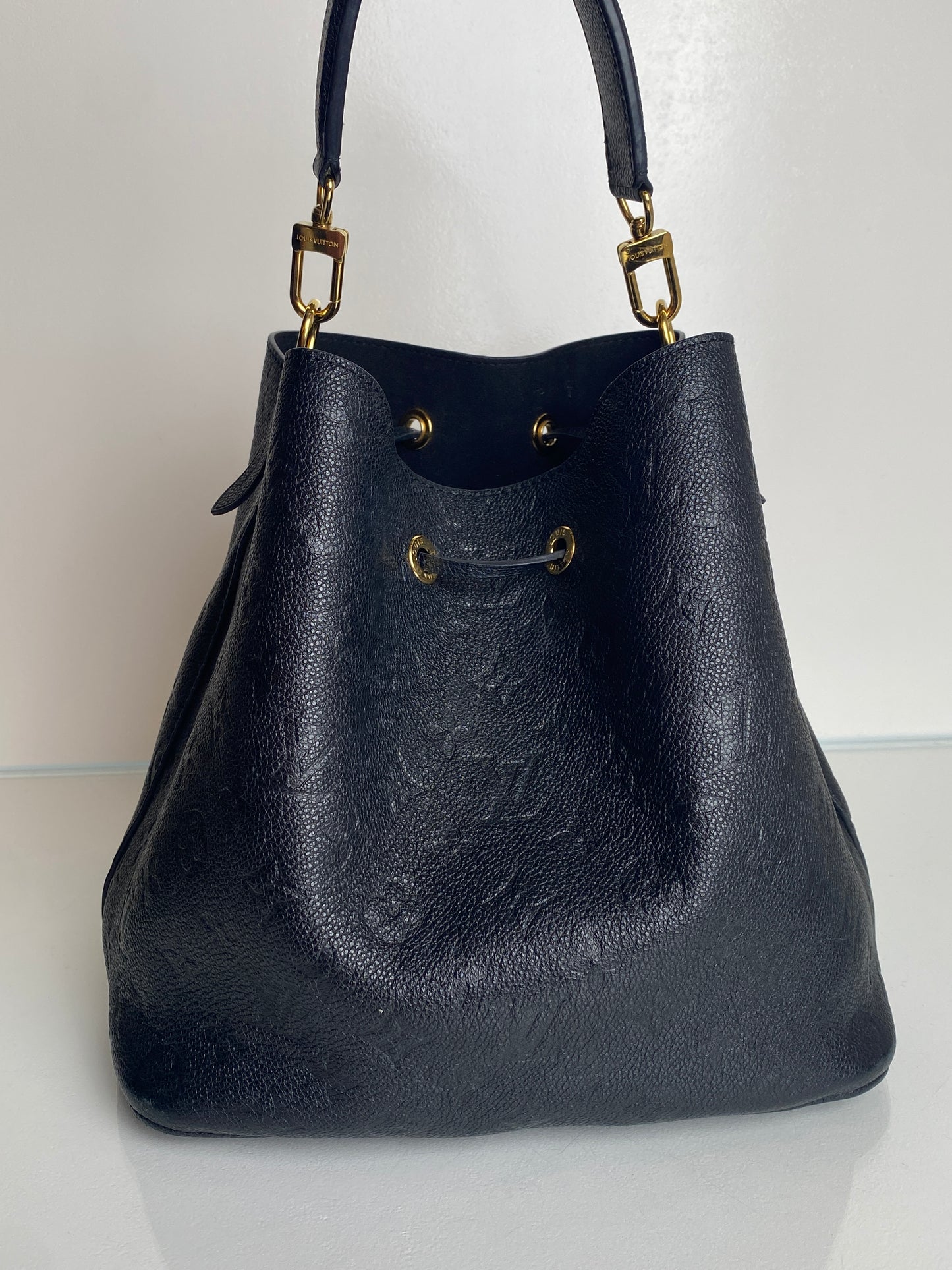 Louis Vuitton Louis Vuitton Neonoe MM Black Empriente Neonoe MM Bag GHW