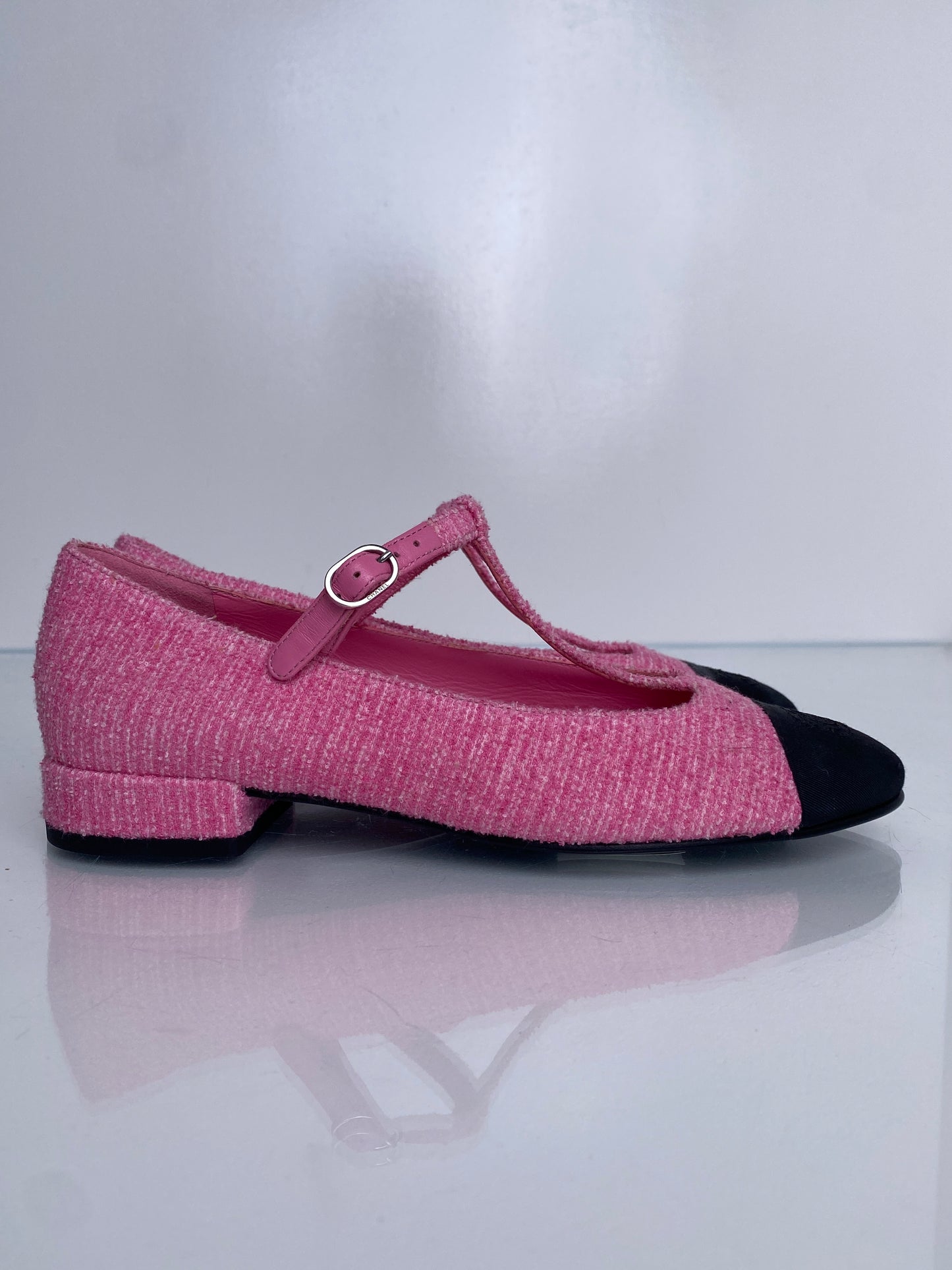 Chanel Pink Tweed CC Mary Jane Flats, 38
