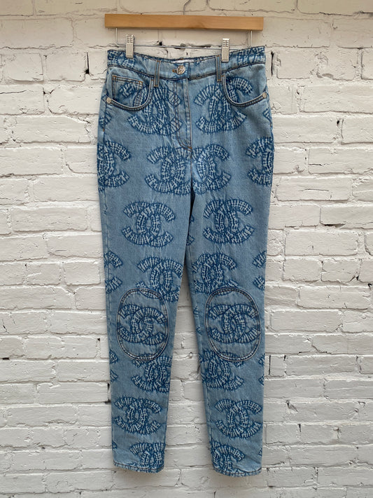 Chanel 24C Light Wash CC Jeans, 38
