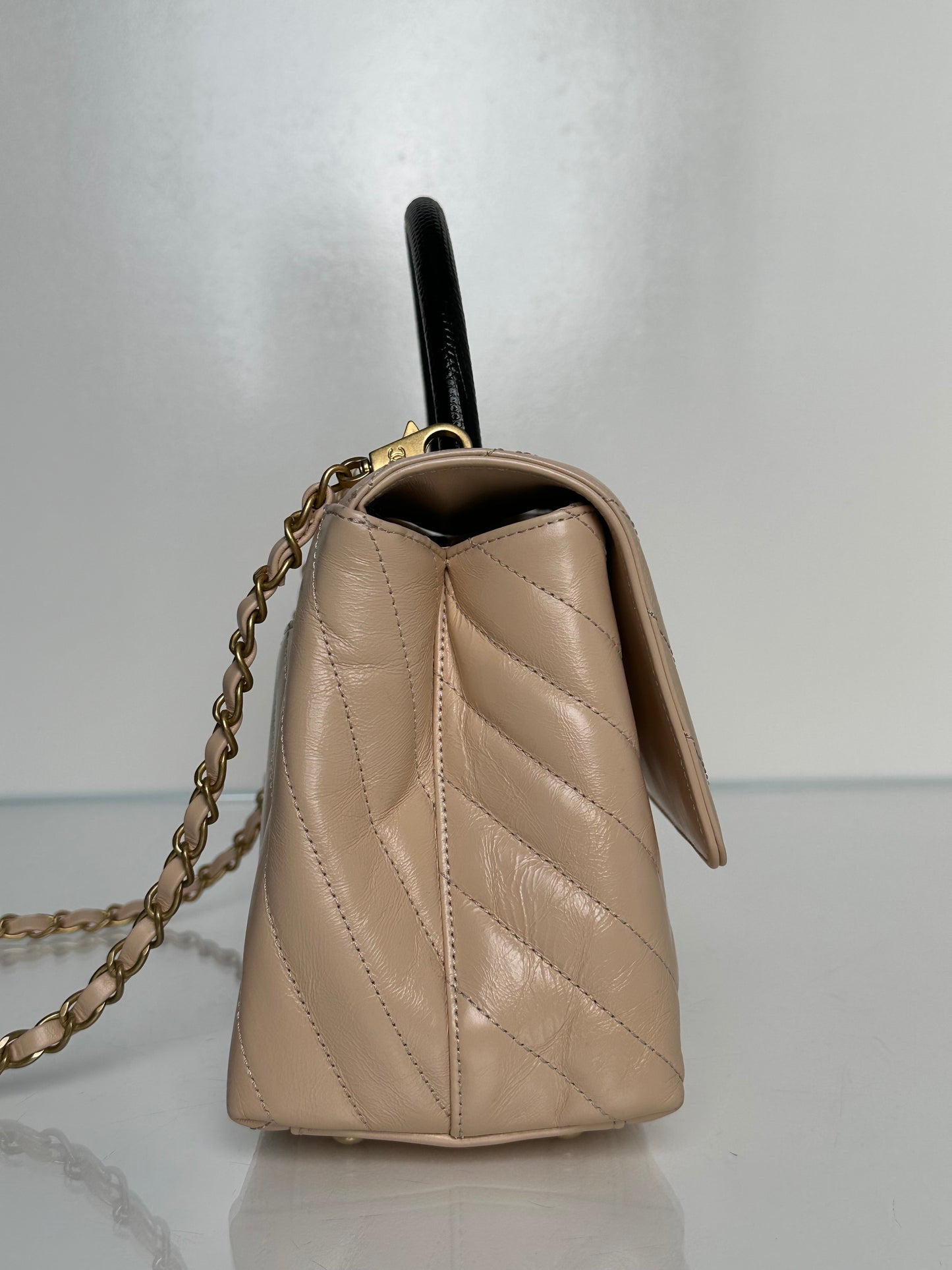Chanel Beige & Black Chevron Lizard Coco Tophandle Bag GHW #25