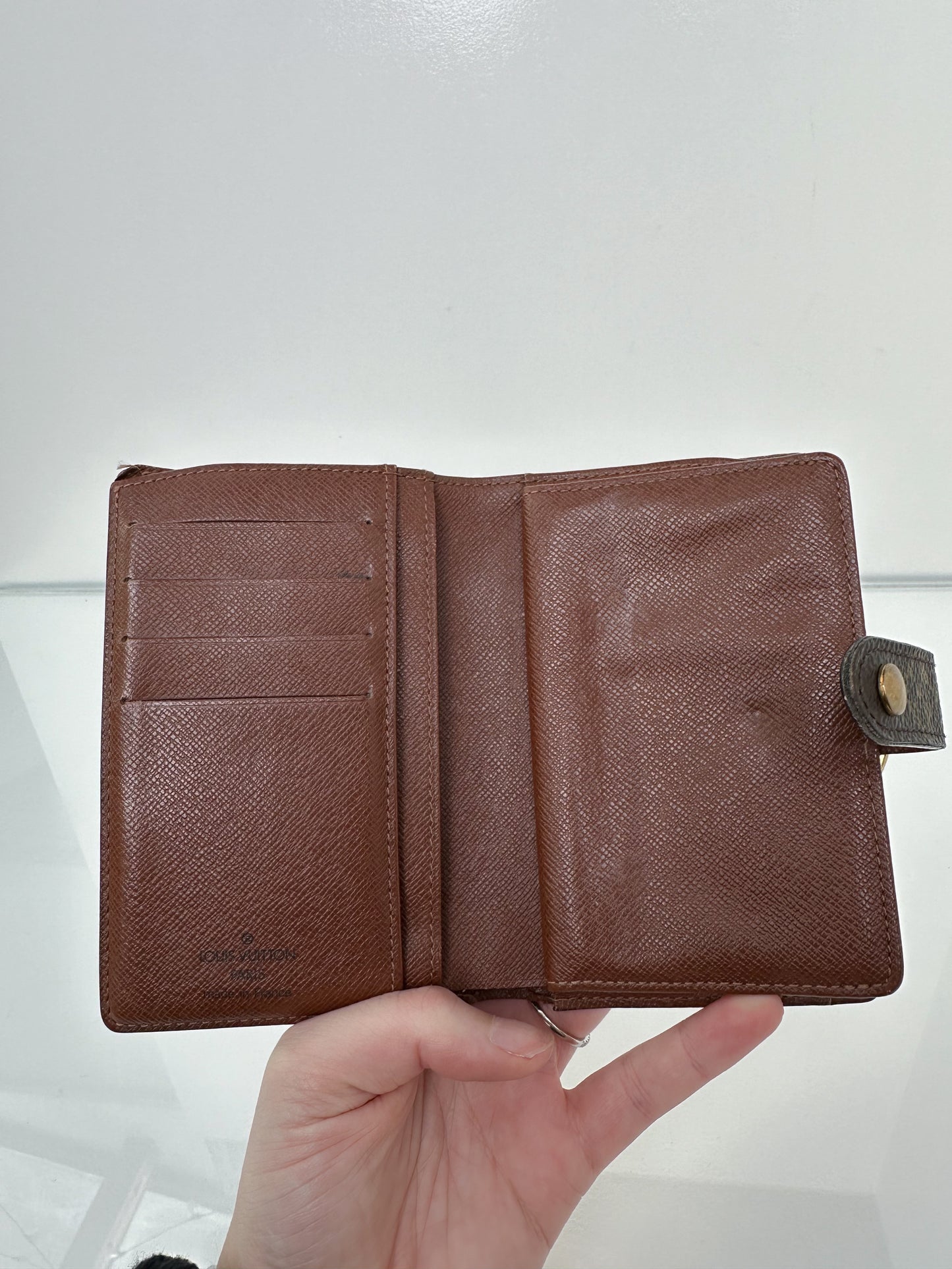 Louis Vuitton Monogram Vintage Kisslock Wallet