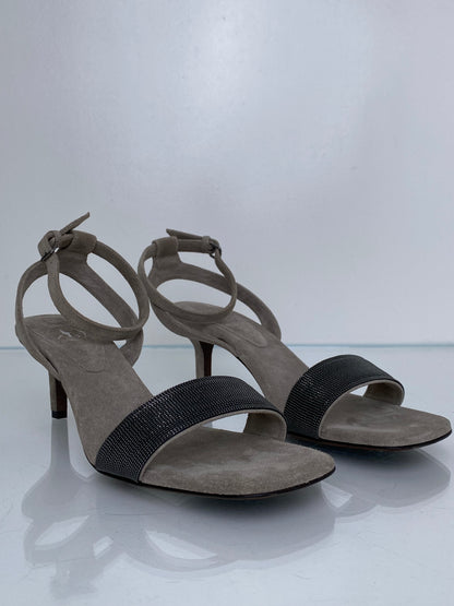 Brunello Cucinelli Grey Suede Beaded Kitten Heels, 41