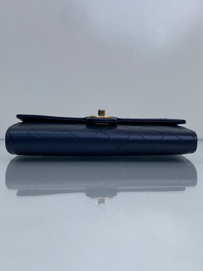 Chanel Vintage Navy Lambskin Chic Pearl Clutch GHW