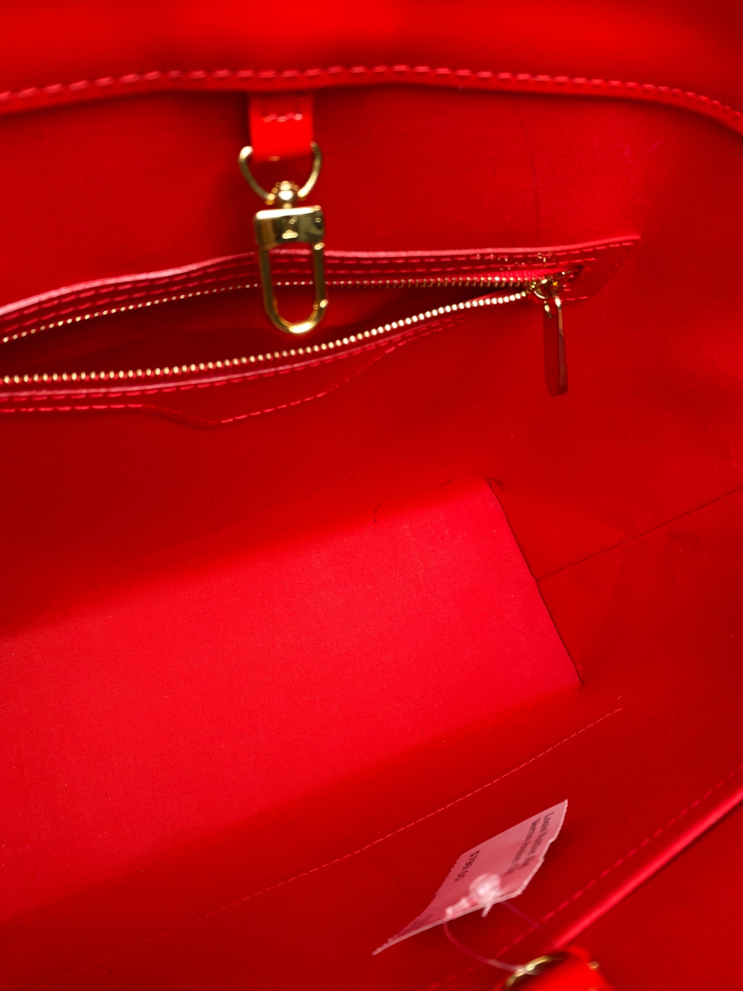 Louis Vuitton Red Vernis Avalon GM