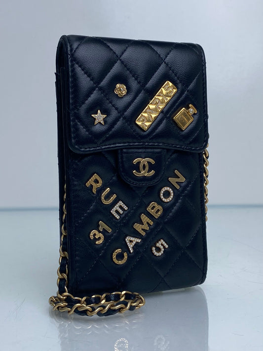 Chanel Black Quilted Lambskin Rue Cambon Phone Holder Crossbody Bag GHW