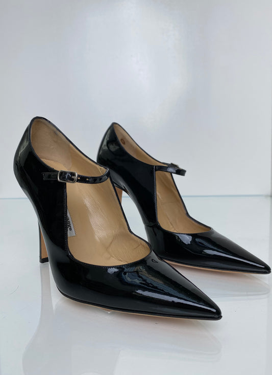 Manolo Blahnik Black Patent Pointed Toe Heels, 38.5